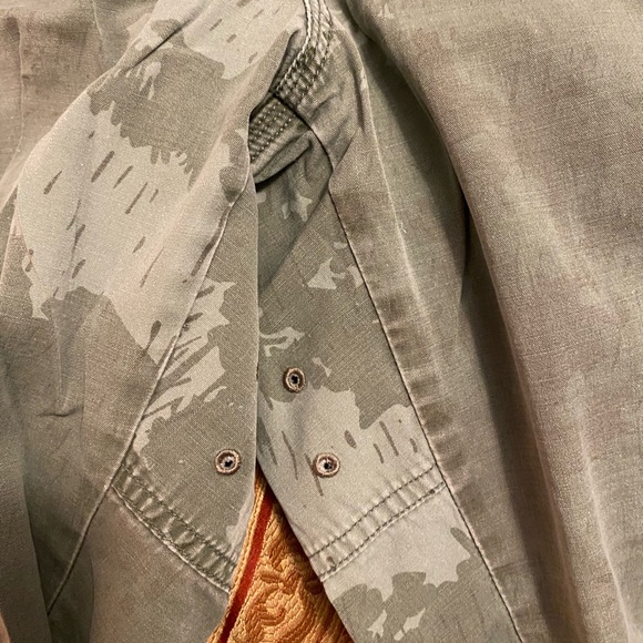 Volcom Shorts - Picture 7 of 7